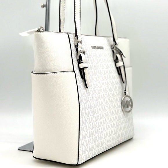 Michael Kors Large Charlotte Tote Bag Optic
White Leather - Picture 10 of 11